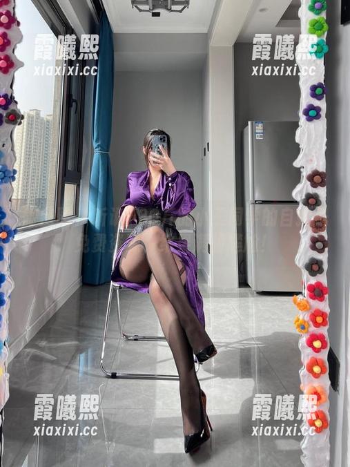 微密圈 - 听说120斤的小王同学的自拍是免费资源，结果满脸尴尬！