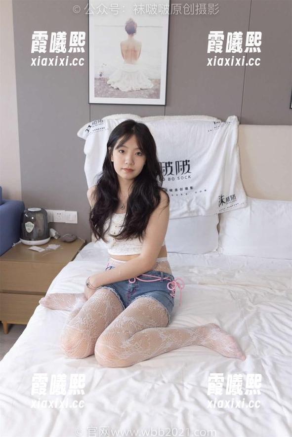 BoBoSocks袜啵啵-涵涵 BoBoSocks袜啵啵 - 这组图集里,涵涵肉丝的存在太让人意外了。