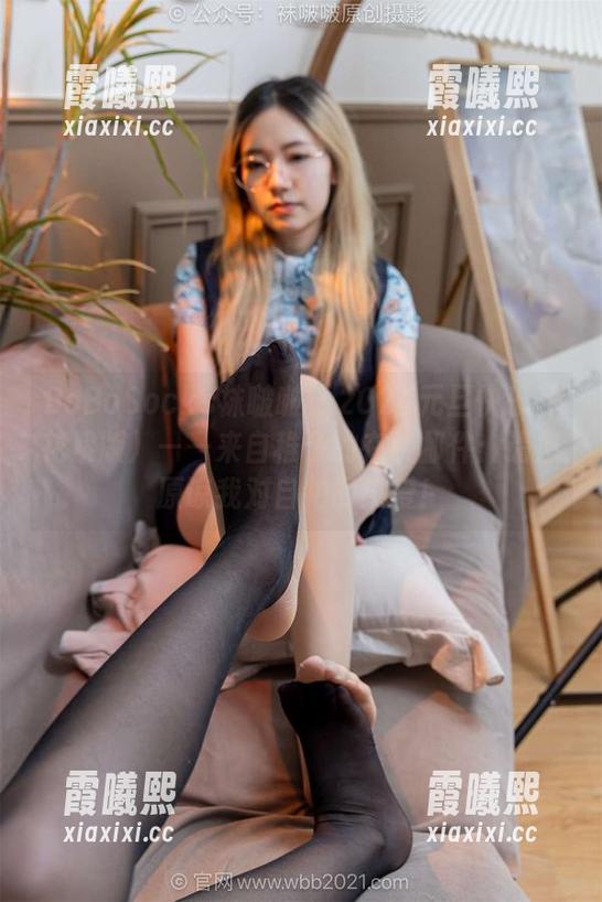 BoBoSocks袜啵啵-稚予 BoBoSocks袜啵啵 - 2024元旦快乐(花絮版)——来自稚予的在线邮件:请您原谅我对自拍的热爱!