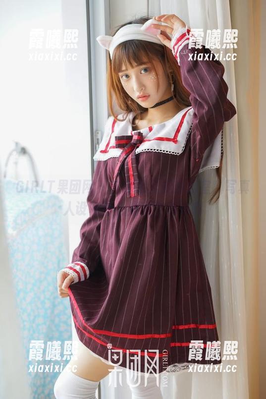 GIRLT果团网-糖果儿 GIRLT果团网 - 在糖果儿的办公室,写真人设和办公桌完全不搭啊