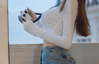HuaYang花漾 – 尤妮丝Egg的夏日图集——免费获取，她的魅力差点让人忘了时间