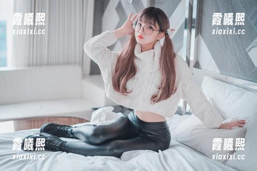 Jenny(정제니)联手最新制服cos，翻转你的审美准则
