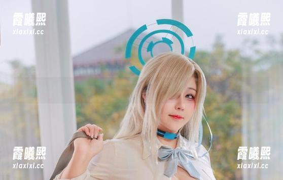 KANEKO_咔喵 当KANEKO_咔喵在高跟鞋中行走,合集里的每一步都是挑战!