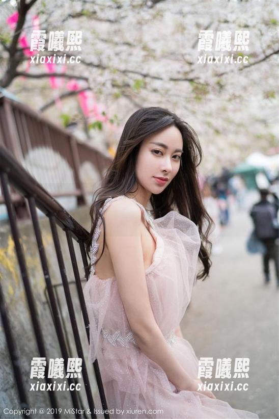 MiStar魅妍社-FoxYini孟狐狸 MiStar魅妍社 - FoxYini孟狐狸的女神写真,东奔西跑中遇见美好图片