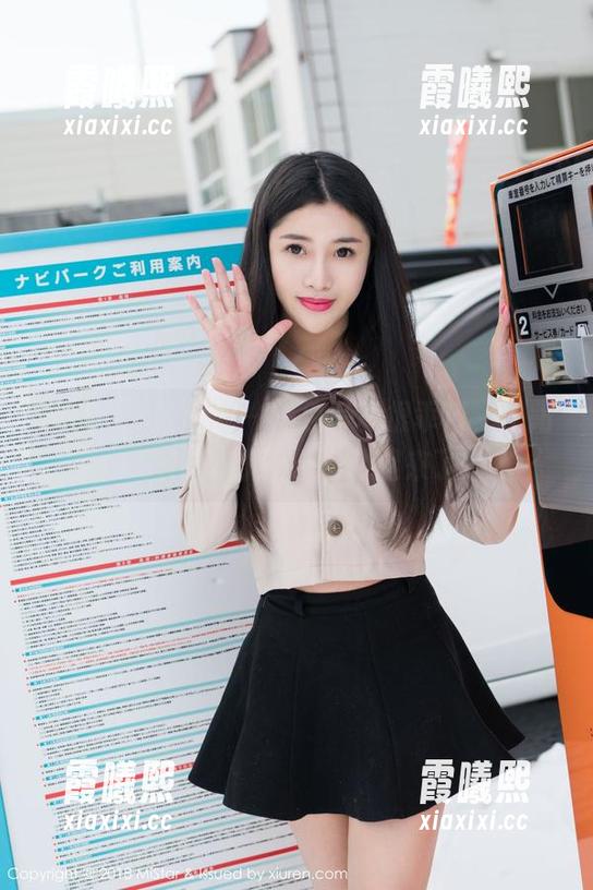MiStar魅妍社 - 黑色写真很乖巧，易阳Silvia却让它骚动起来了