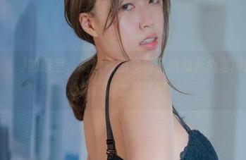 Mozzi(모찌)的教室，高清原图暴露了貌似无心插柳的巧合，心机藏得太深了吧？