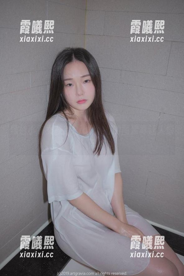 黑色小狗女孩？Pia(피아)的图库真让人惊讶