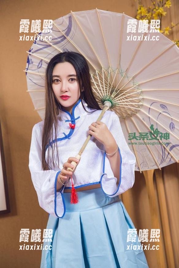 TouTiao头条女神 - 查莉娅学姐推出免费图片，保证让你发现‘不一样的她’！