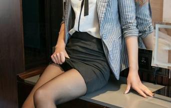 UGirls尤果网 – 陈梓涵最新裤里丝集，反正打发时间也没别的事，哈哈，来戳戳看吧！
