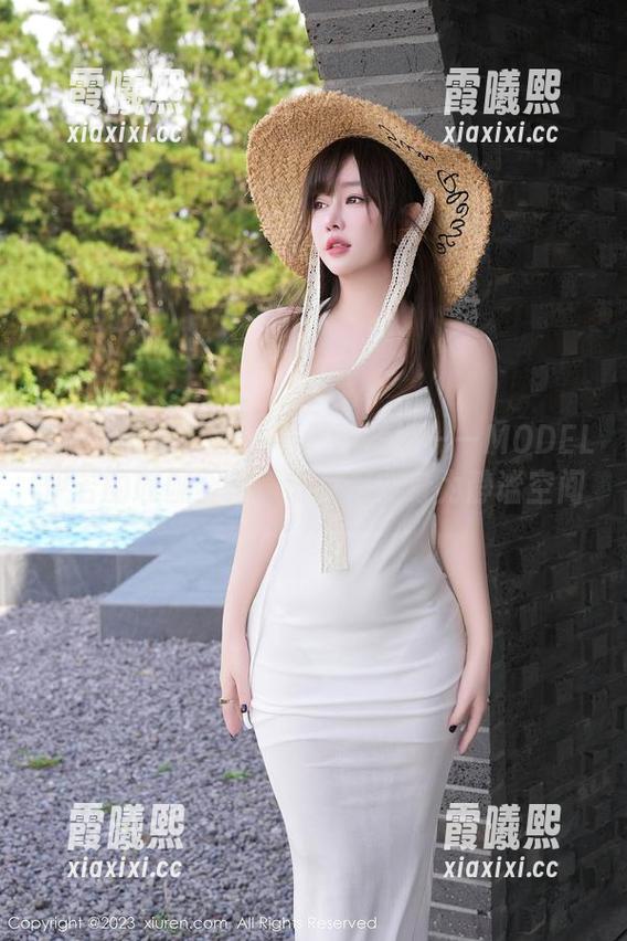 Xiuren秀人网-MODEL伊若 Xiuren秀人网 - 不只是壁纸——MODEL伊若的瑜伽合集,让家居变身为静谧空间