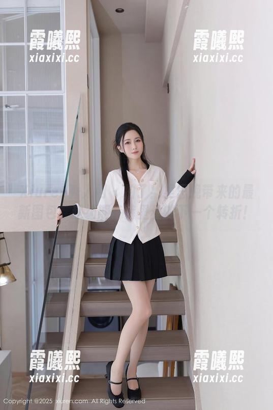 Xiuren秀人网-吴思晚 Xiuren秀人网 - 拍了!吴思晚带来的最新图包,超级期待裤里丝的下一个转折!