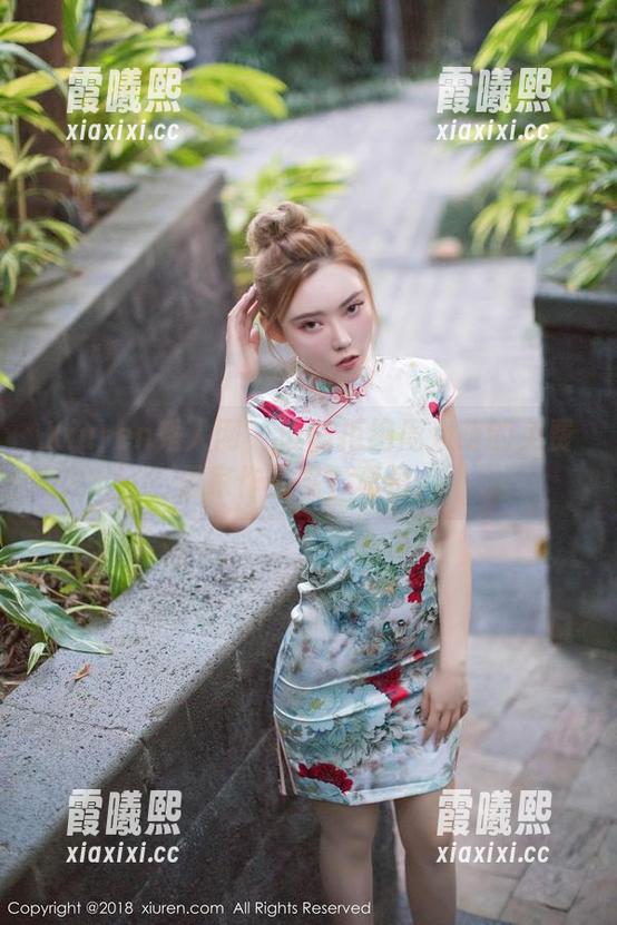 Xiuren秀人网-周大萌 Xiuren秀人网 - 谁能拒绝周大萌的免费居家作品呢?真值。