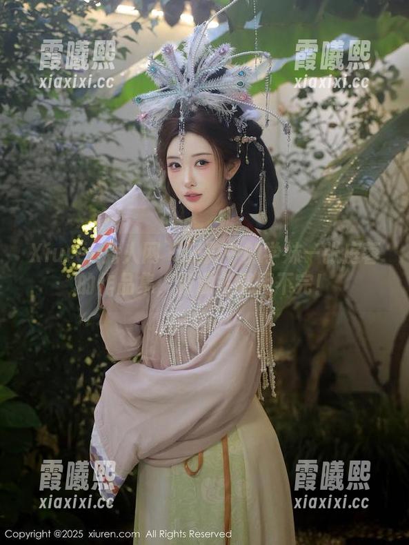 Xiuren秀人网-张庭蓉 Xiuren秀人网 - 光影中的学妹—张庭蓉的作品集,资源多得用不完!
