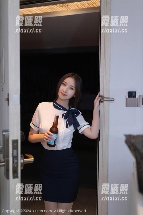 Xiuren秀人网-星小兔Meetu Xiuren秀人网 - 星小兔Meetu的内衣剧场:在这免费资源中,各位观众请注意,最后可能会有意外回馈哦!