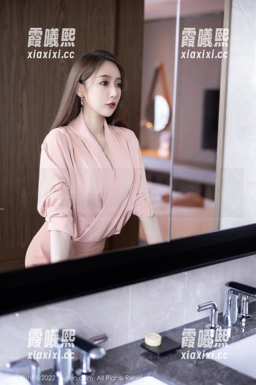 Xiuren秀人网 - 李七喜的美腿合集：看着都有点想运动了，哈哈