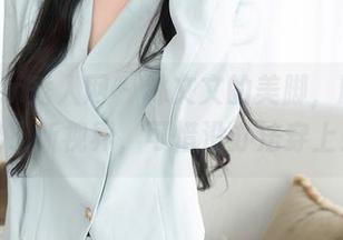 Xiuren秀人网 – 林文文的美脚，原图开启了新视界，可惜没办法穿上！