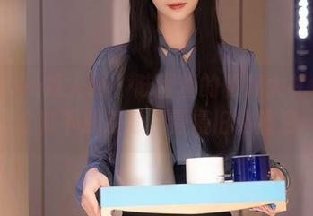 Xiuren秀人网 – 陆萱萱的和服大礼包，全套下载别急，慢慢旧情重温