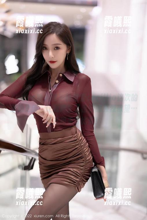 Xiuren秀人网 - 陆萱萱cecillia这次的旅拍更新，让我产生了出行的强烈欲望…想去和美景比美！