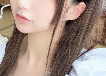 nagesa魔物喵白衬衫：摄影师说这是一件精选的作品集，我想说这更像冷静的约会对象？