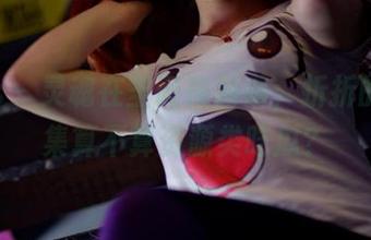 pans – 灵魂在圣诞夜游荡，折折的写真集算不算资源类吃瓜？