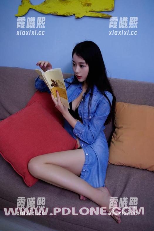 partycat轰趴猫-土肥圆 partycat轰趴猫 - 高清下的土肥圆,白裙映衬出一种独特的气质。