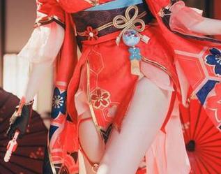 看着shimo霜月的运动套图，我突然想起了我自己的沙发。