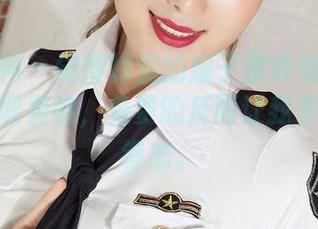 克拉女神 – 觉得特别的妮子那件毛衣作品，比起收费的，免费的反而让我多了几分眷恋。