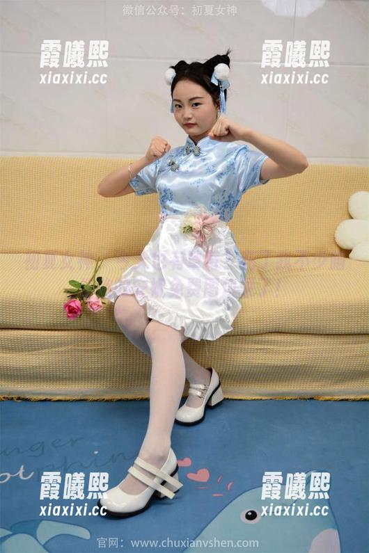 初夏女神-安妮 初夏女神 - 今天也有草莓?花了我不少脑细胞的安妮免费图包来了!