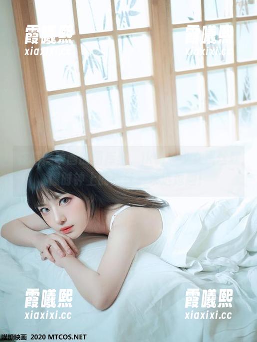 在喵糖映画的图库里，jk制服少女黑丝就像时钟上的指针，永远逗趣！
