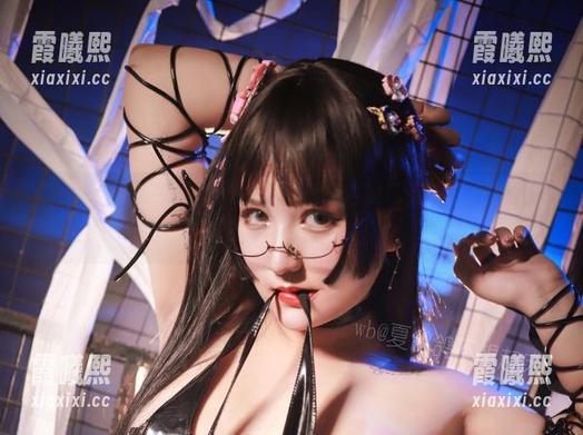 夏鸽鸽不想起床拿起镜头，图册里这猫耳百合值得多看几眼