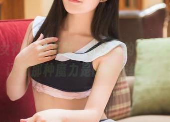 头条女神 – 新更新，信悦儿的自拍图集，证明那种魔力是随时在线的。