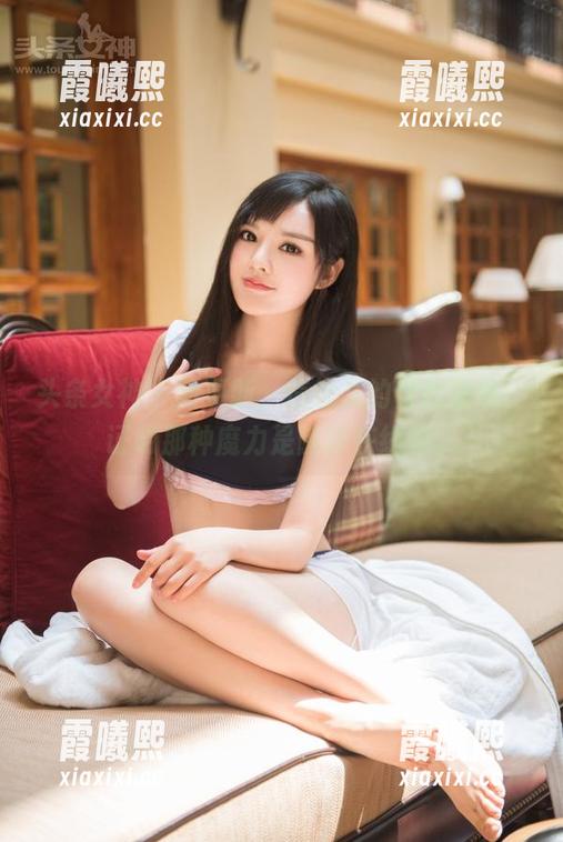 头条女神-信悦儿 头条女神 - 新更新,信悦儿的自拍图集,证明那种魔力是随时在线的。