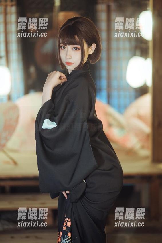 奈汐酱Nice 根本停不下来,奈汐酱Nice的趣味资源把朋克和科幻都变成现实cos