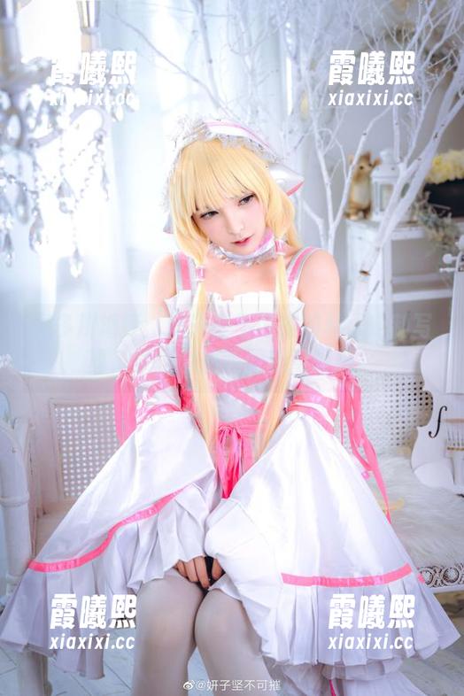妍子坚不可摧 喜多川海梦:妍子坚不可摧的私人定制写真,梦境似的画面随意转换。