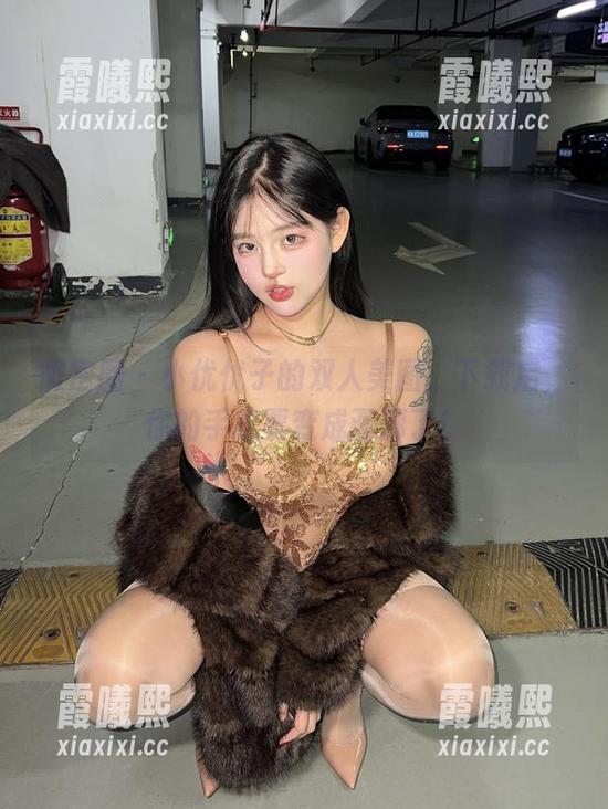 微密圈 - 小优优子的双人美图：下载后，你的手机要变成画廊了！