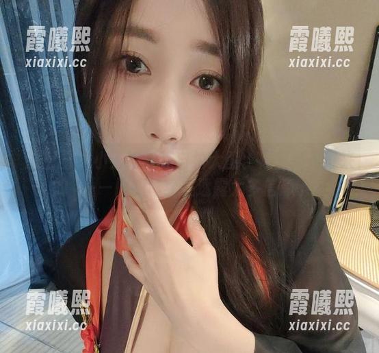 微密圈 - 小玉吃果冻自拍大图、标签都是过来人的囧——原图已经在透露太多信息了吧。
