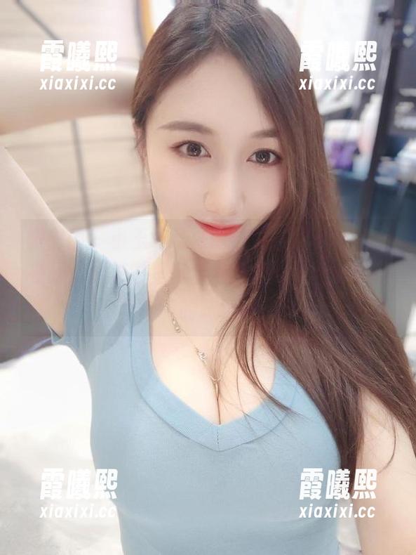 微密圈 - 小玉吃果冻的连体衣趣味横生，在线上，美图里每个细节都充满“好奇心”的味道。