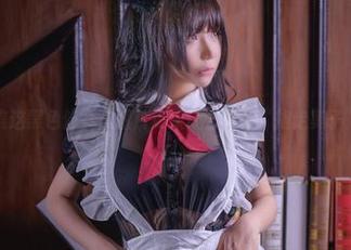瞧瞧这黑色修女，图片更新让人想要“抱走莫子”！