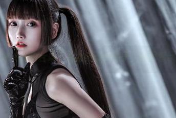 星野咪兔私拍合集：礼服穿得如仙子，走路都飘了哦