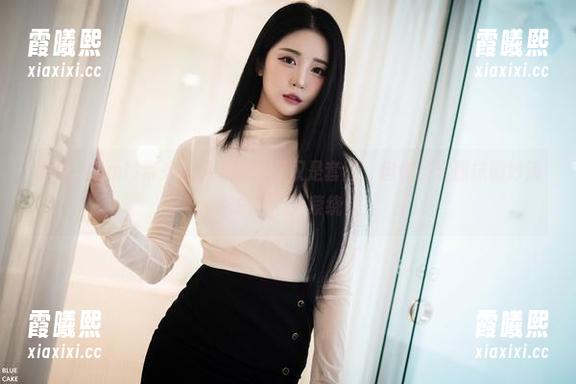 普美(bomi)带来的连衣裙：仅仅是套图，但作品里那抹微妙清新总在心头萦绕。