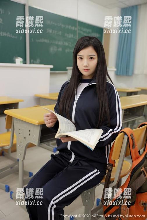 模范学院-NaNa_baby 模范学院 - 护士化身NaNa_baby,这组合集里卷入了哪些新奇元素?!