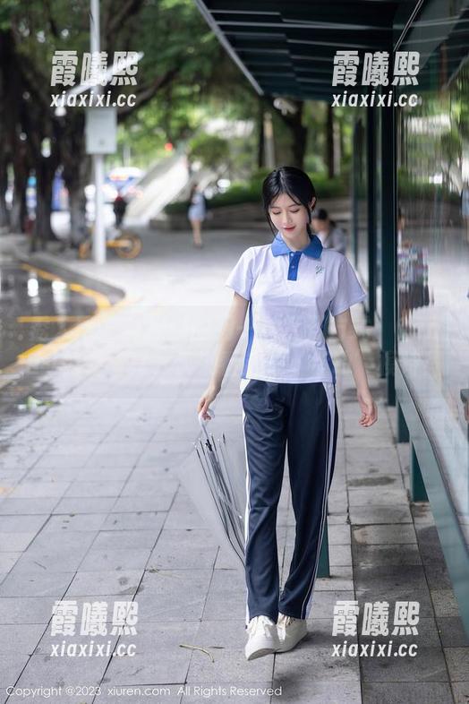 秀人网-Candy糖糖 秀人网 - 体操服的另一种打开方式:Candy糖糖写真,快来看这位‘运动’模特!