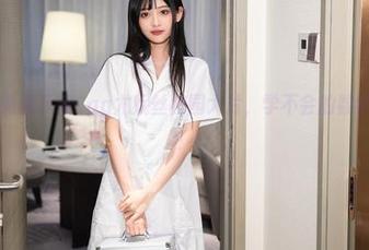 秀人网 – 免费下载Egg尤妮丝校园大片，学不会的数学题不算啥！