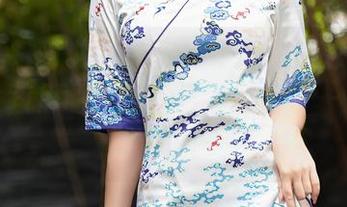 秀人网 – 听说奈奈Fox又出了新的私拍合集，女孩们的画风我已经猜到了——又甜又腻！