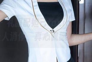 秀人网 – 礼服配妲己toxic，出的美图不能让人消停，真心佩服她的选择。