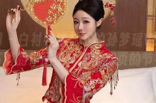 秀人网 – 白衬衫映衬下的孙梦瑶V：一组高清的作品集，懒得翻页的节奏