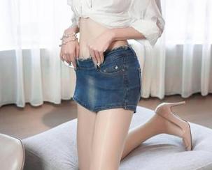 秀人网 – 不小的期待——黎秋秋和红裙的美图合集，真的让我心走神了……