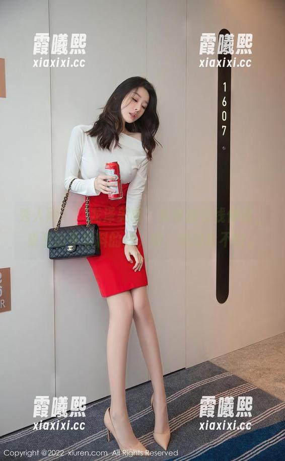 秀人网-龙泽美曦 秀人网 - “龙泽美曦”女神的在线作品,果然出乎意料的好,唔,也没啥不好。