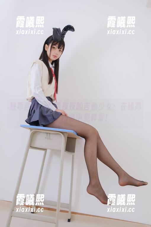 稚乖画册 - 赤西夜夜的吉他少女：在线高清，来场曲中见真章！