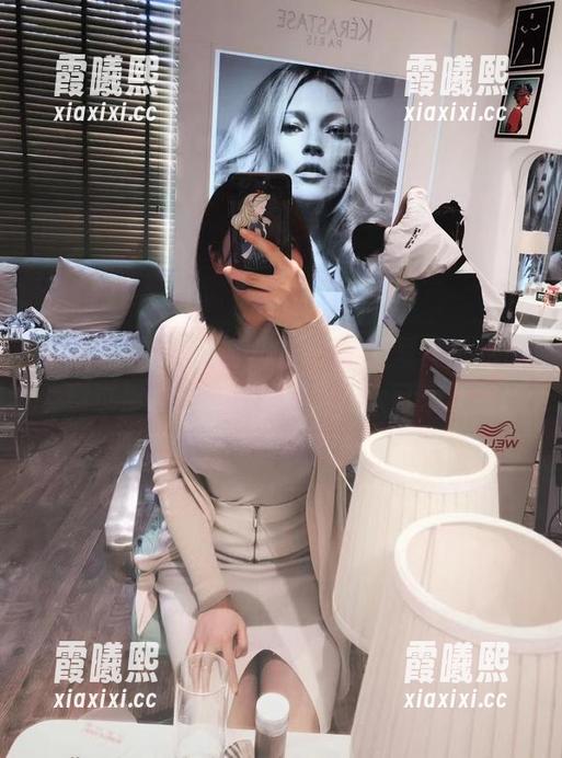 微密圈 - 哈哈，童小芯的学姐写真！你们注意过那些细节的图片吗？太可爱了吧！